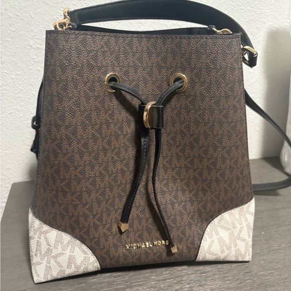 Michael Kors Brown and Cream Women's Bag - Picture 1 of 8